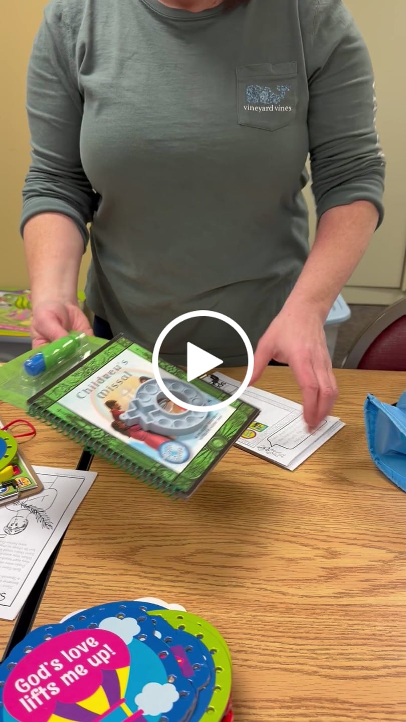 Customer video review of Decade Rosary Pop-It Keychain
