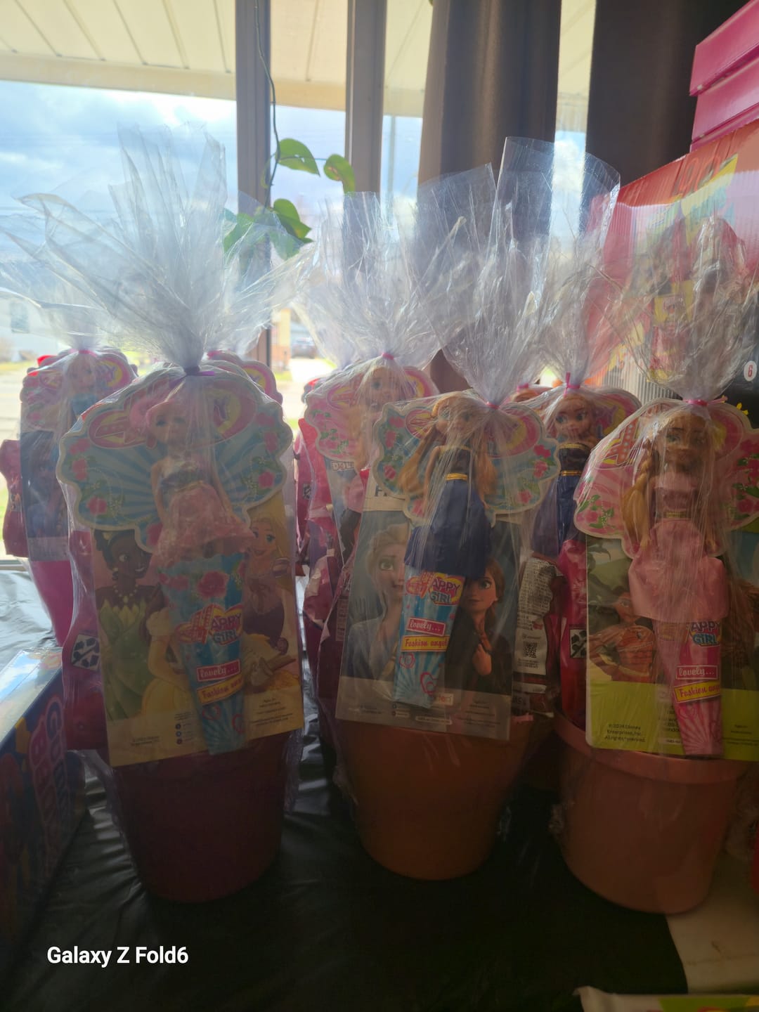Customer photo review of Happy Girl 6" Assorted Mini Dolls – 2CT | Lovely Fashion Angel Dolls for Kids: 1 Pack