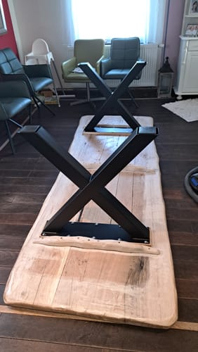 Customer photo review of X-Tischbeine Industrial 80x80mm – Premium-Stahl – Handmade in Germany