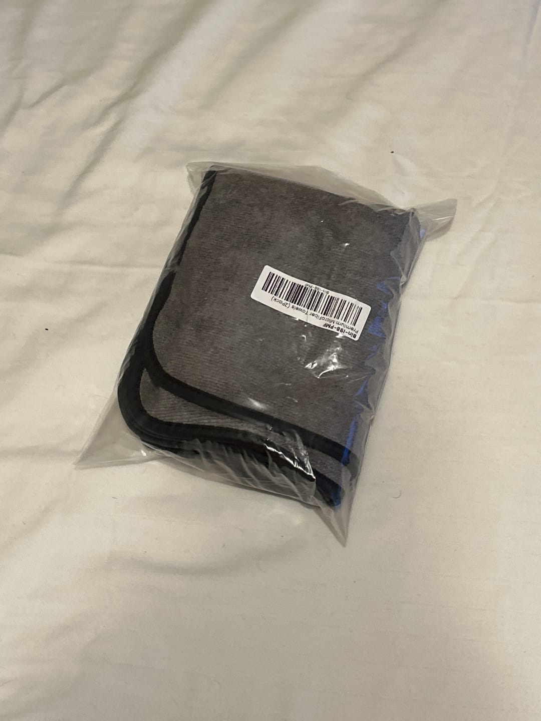 Customer photo review of Premium MicroFiber Towels (2Pack)