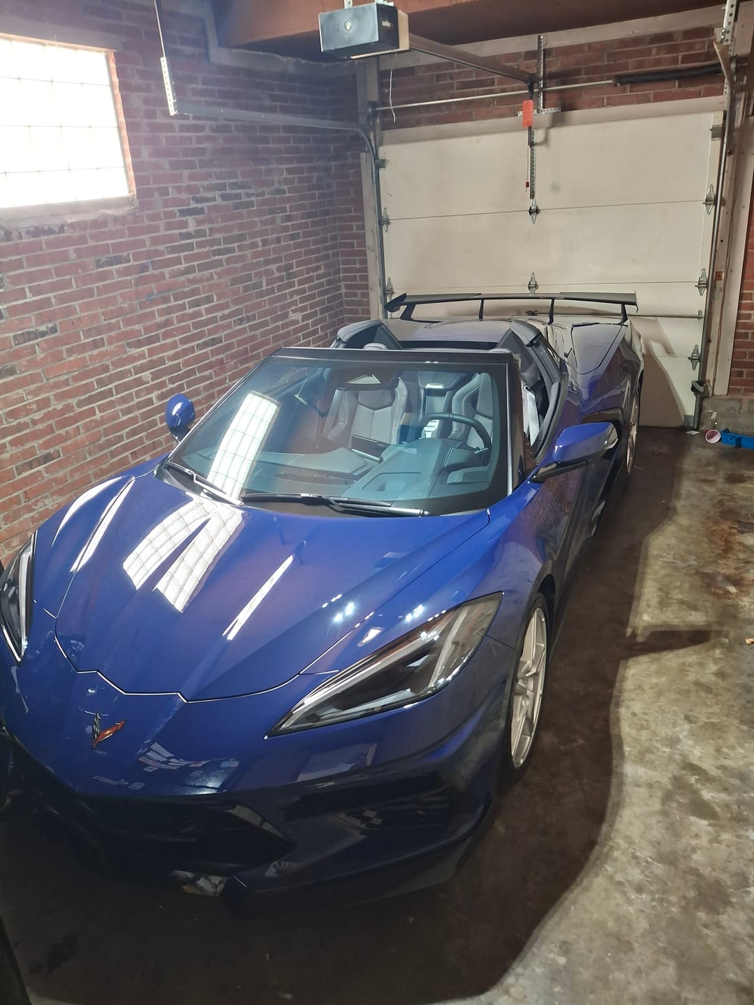 Customer photo review of Corvette C8 Stingray Front Splitter & Side Skirts [5VM Package]