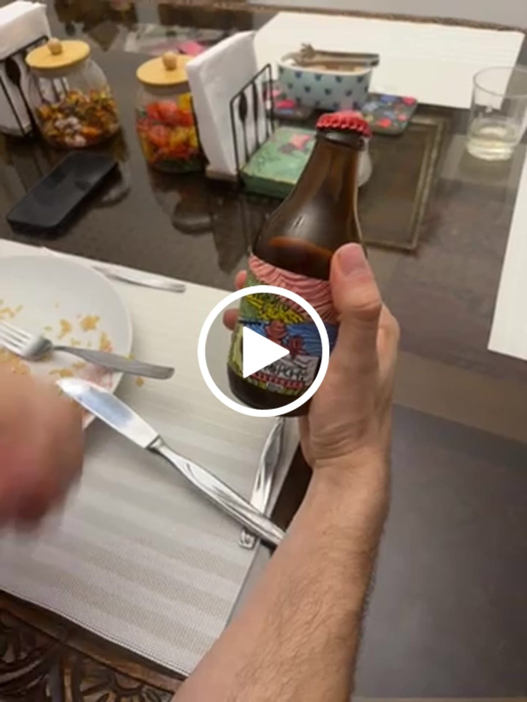 Customer video review of Caja Kombuchu Mix Invierno (12x333cc)