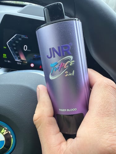 Customer photo review of JNR - Triple  110K - Puff Jetable / Vape Disposable 2% Nicotine - Triple Saveurs
