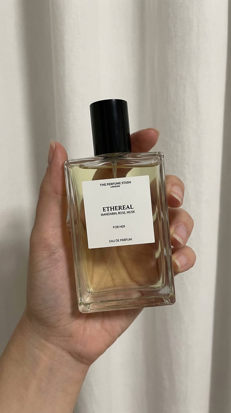 Customer photo review of Ethereal – A Refined Women’s Perfume Designed to Last