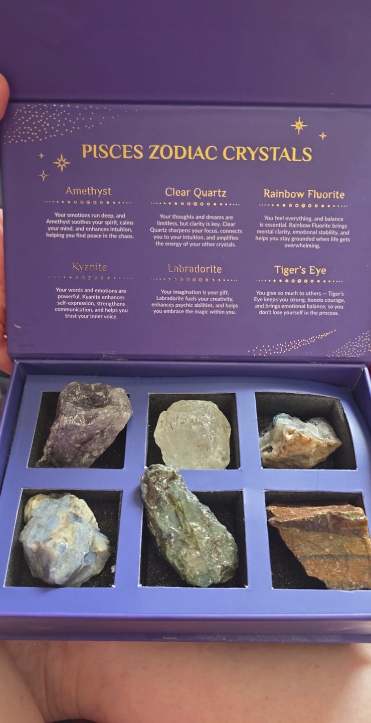Customer photo review of Zodiac Crystal Kit: Harness Your Sign’s Natural Energy & Growth
