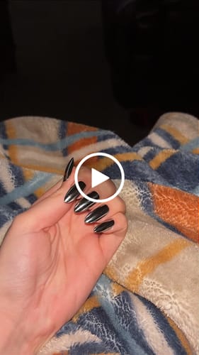 Customer video review of CHROME 01