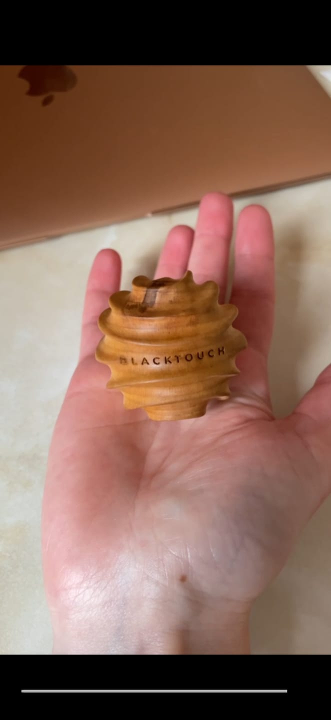 Customer photo review of Дерев'яний масажер Body Snitch