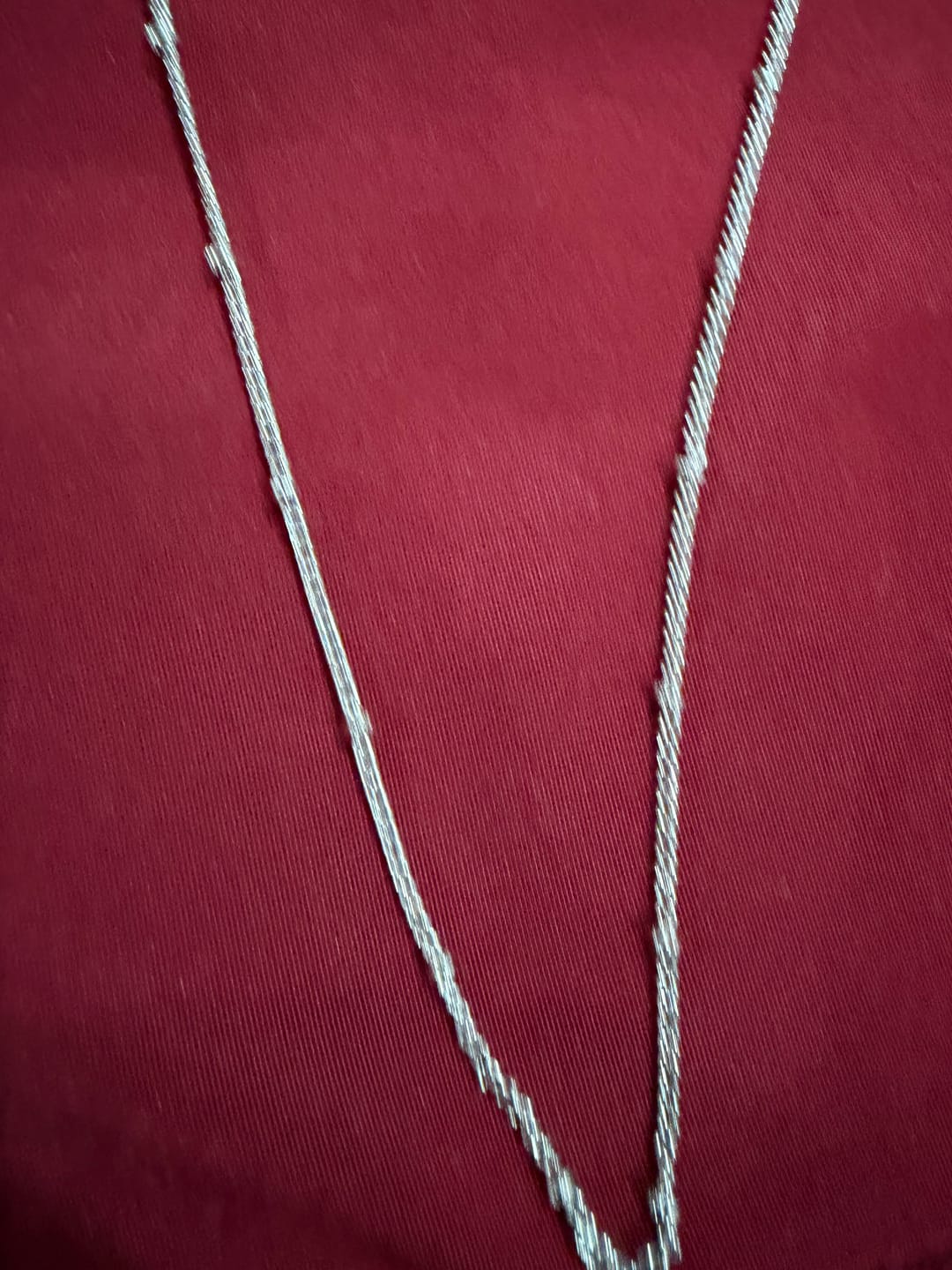Customer photo review of Pria 18k White Gold Plated Bead Station Chain Necklace