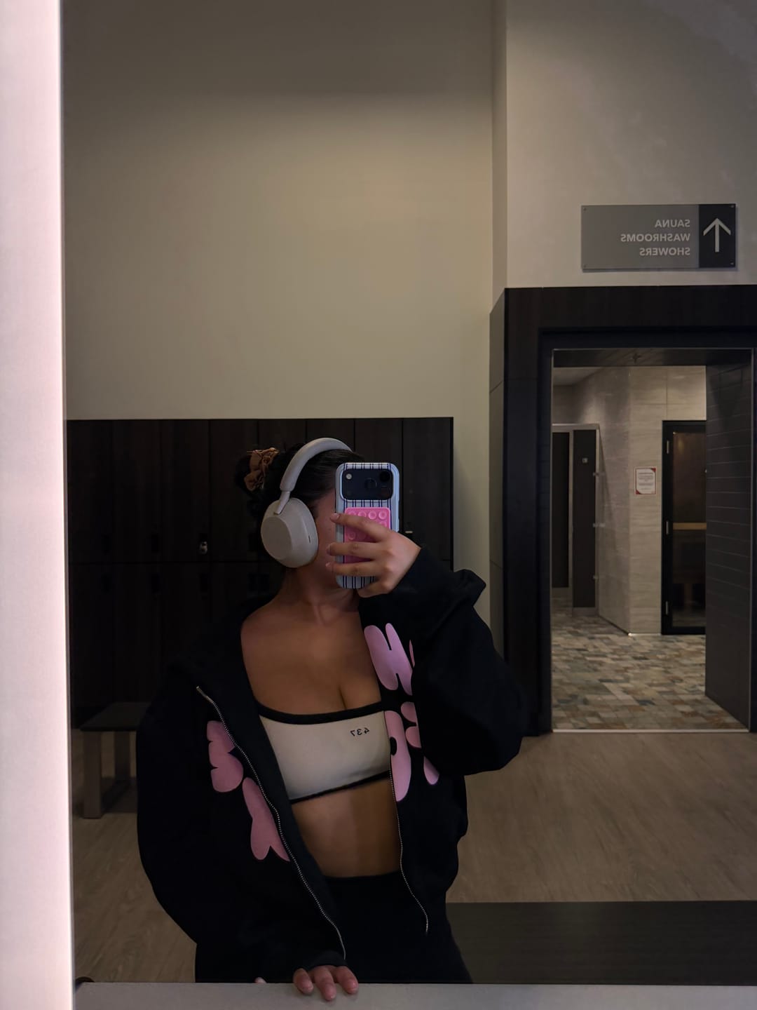 Customer photo review of The Micro Bra / Cream-Black