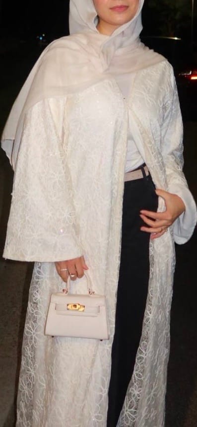Customer photo review of Pearl Shimmer Abaya