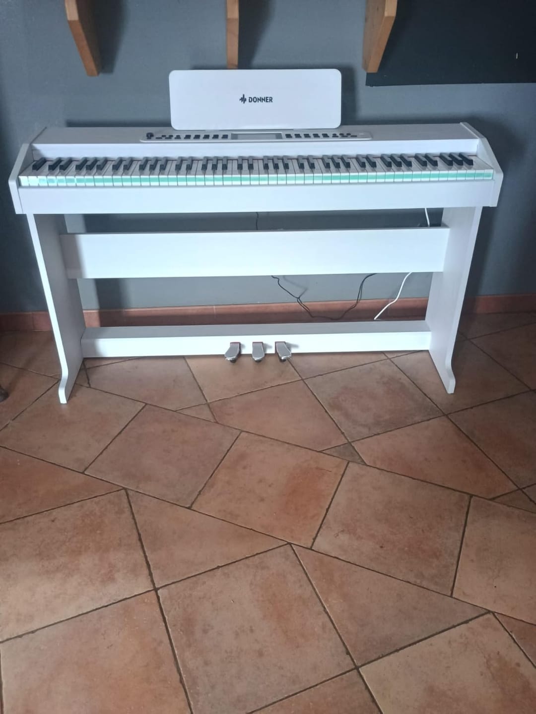 Customer photo review of Donner DDP-95 lesté Piano numérique