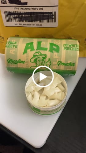 Customer video review of Spearmint Nicotine Pouches