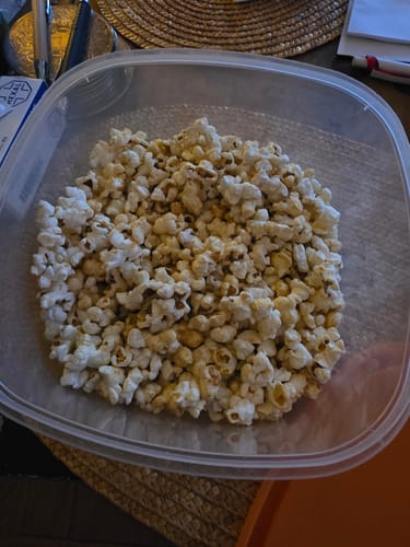 Customer photo review of Bio Popcorn Salted Caramel Style