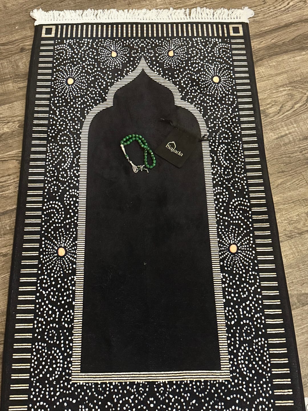 Customer photo review of Zawiyah Padded Prayer Mat