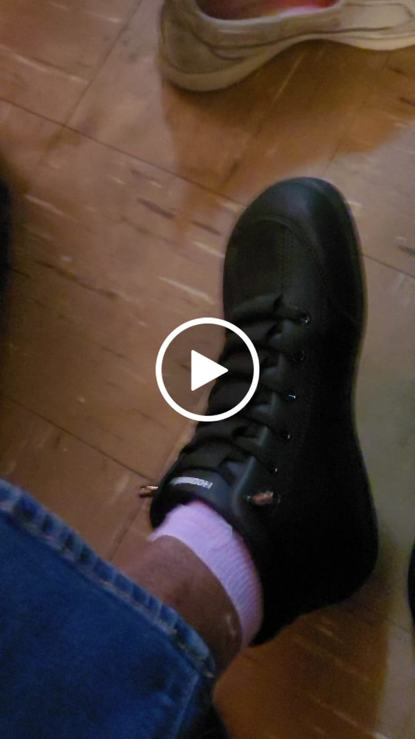 Customer video review of Yew - Barefoot Shoes