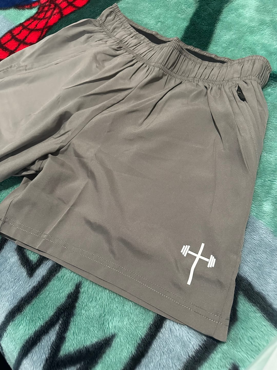 Customer photo review of Motion Running Shorts 5"