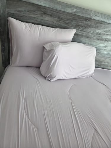 Customer photo review of Cloud Cooling Pillow Case