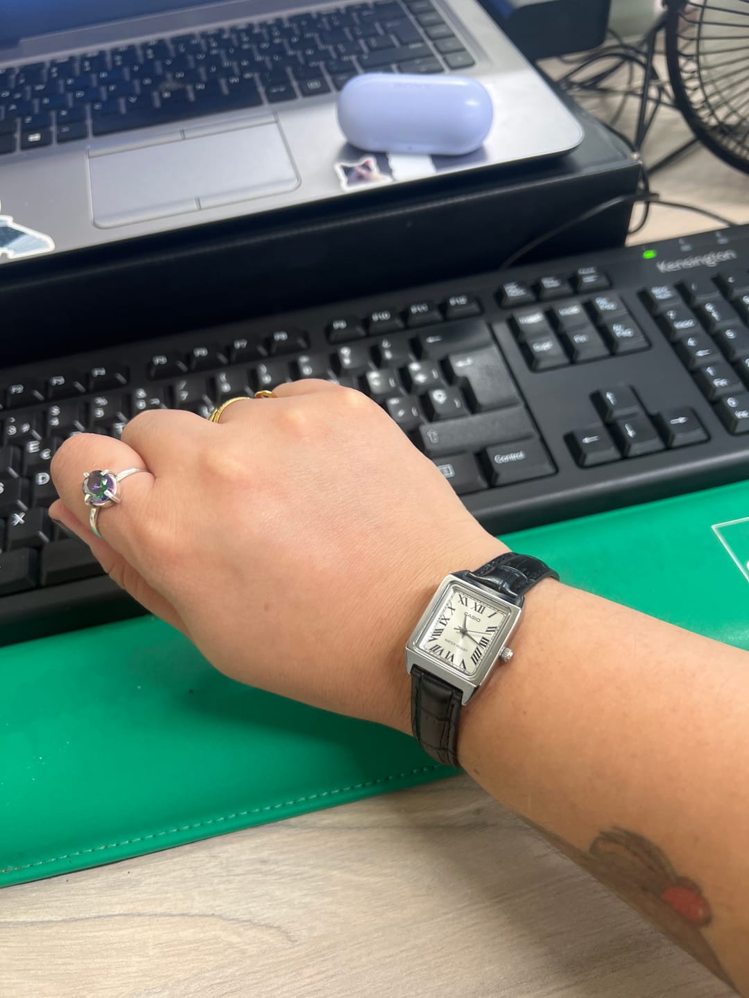 Customer photo review of Reloj Casio Tank Análogo LTP-V007L-7B1UDF Cuero Dial Plateado