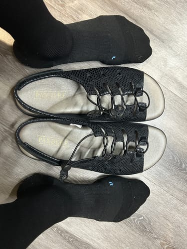 Customer photo review of Tango Sandal