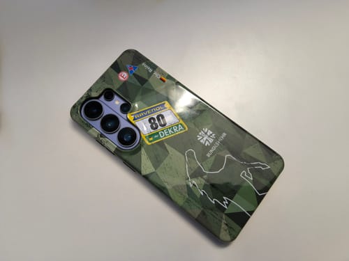 Kundenbewertung mit Foto zu HRT Mustang GT3 24h Nürburgring 2026 Livery - Individuelle Premium Hülle für Samsung