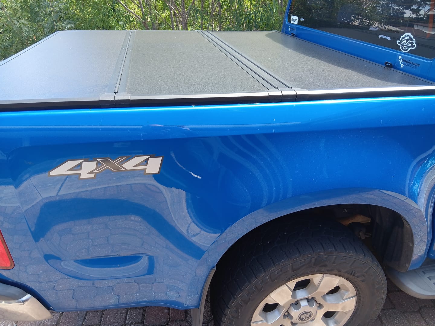 Customer photo review of RG Holden Colorado Tonneau Cover Tri-Fold Hard Lid  2012-2020