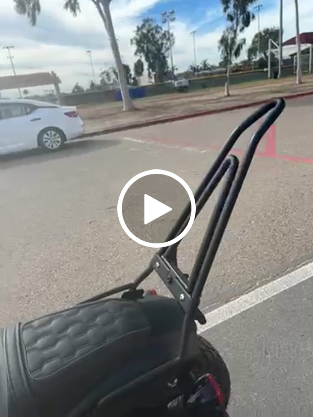 Customer video review of Iron Born Blade 25" Sissy Bar with Foldable Luggage Rack for 2025+ Indian Scout Bobber Matte Black