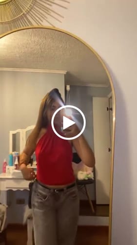 Customer video review of TOP DIANA ROJO