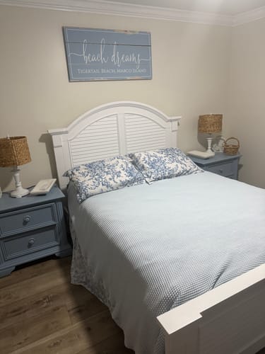 Customer photo review of Beach Dreams Rustic Sign