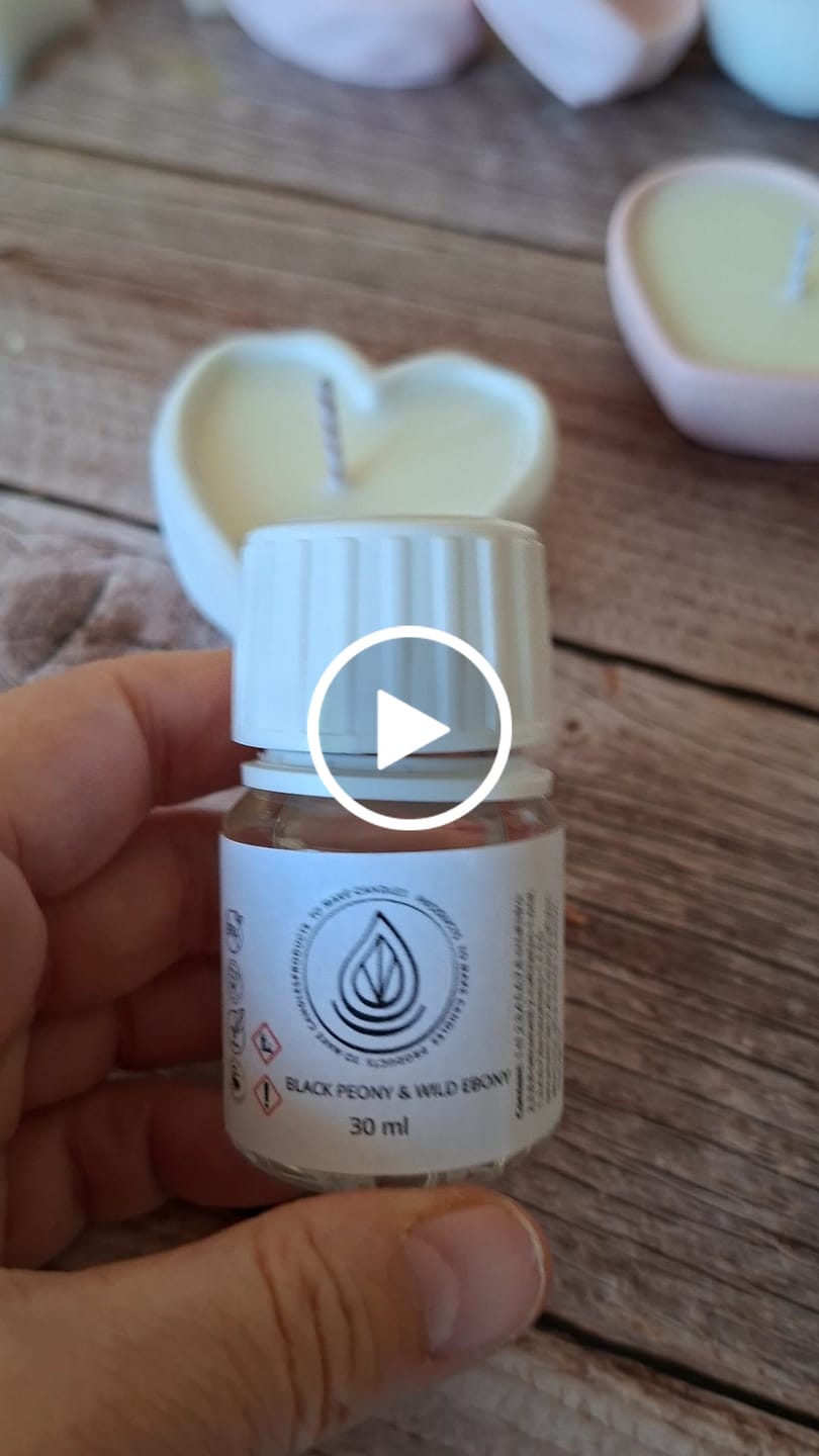 Customer video review of Fragancia BLACK PEONY & WILD EBONY