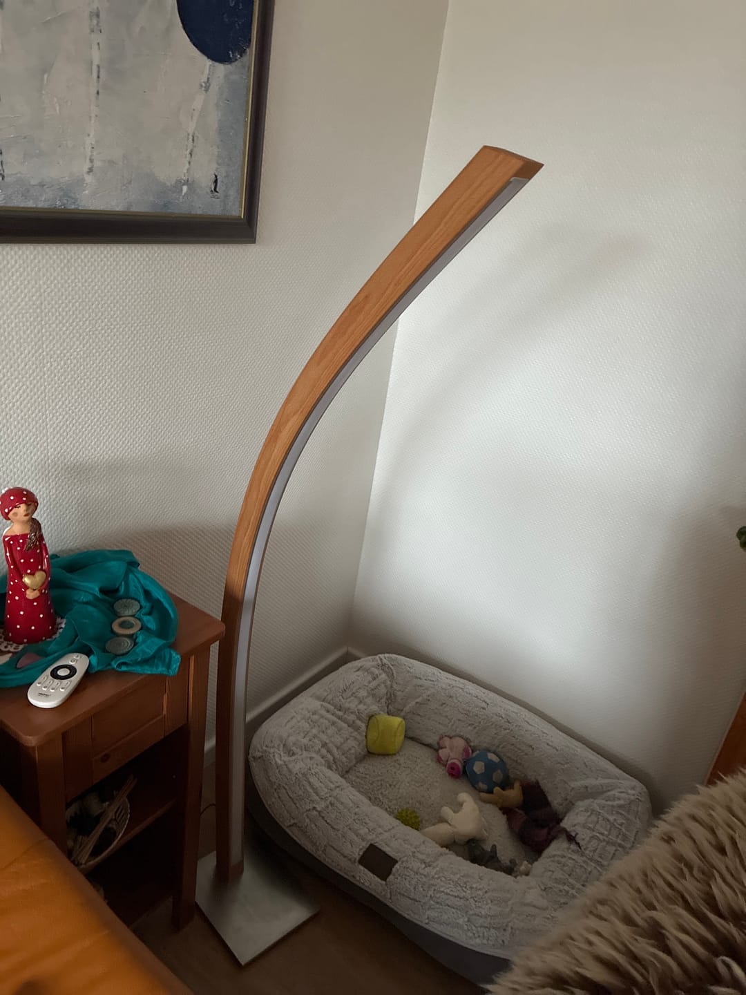 Customer photo review of Designer Stehlampe aus Massivholz, LED-Leuchte geschwungen - Solara