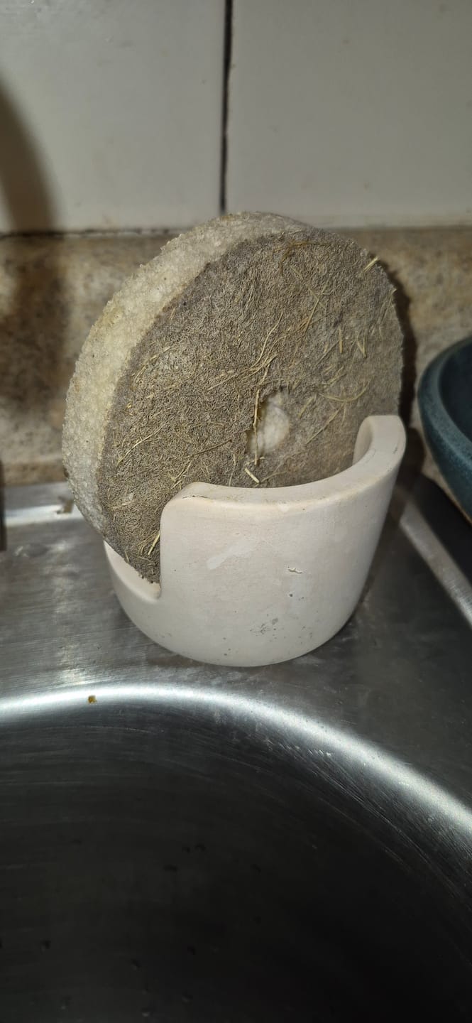 Customer photo review of Diatomite Sponge Holder (Mauve, Grey, or Bone)