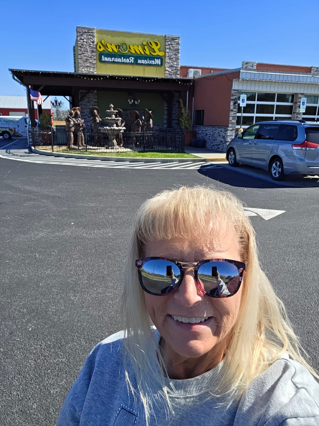 Customer photo review of Lotus - Thinline Fashion