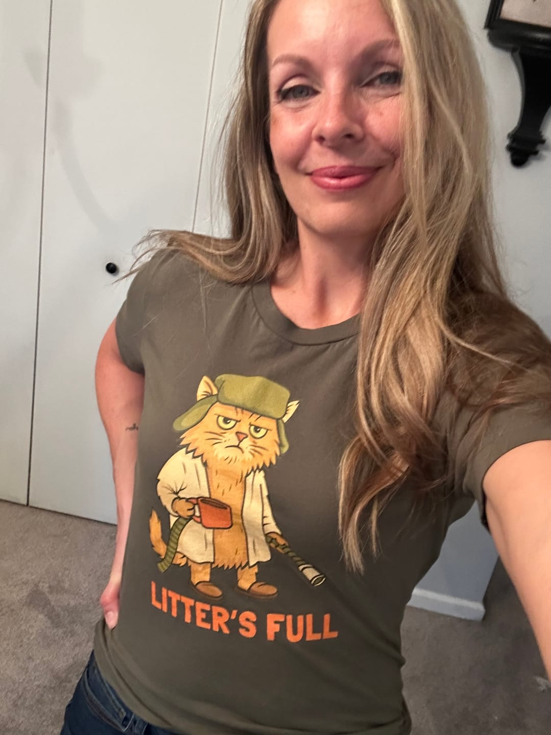 Customer photo review of Litter's Full T-Shirt