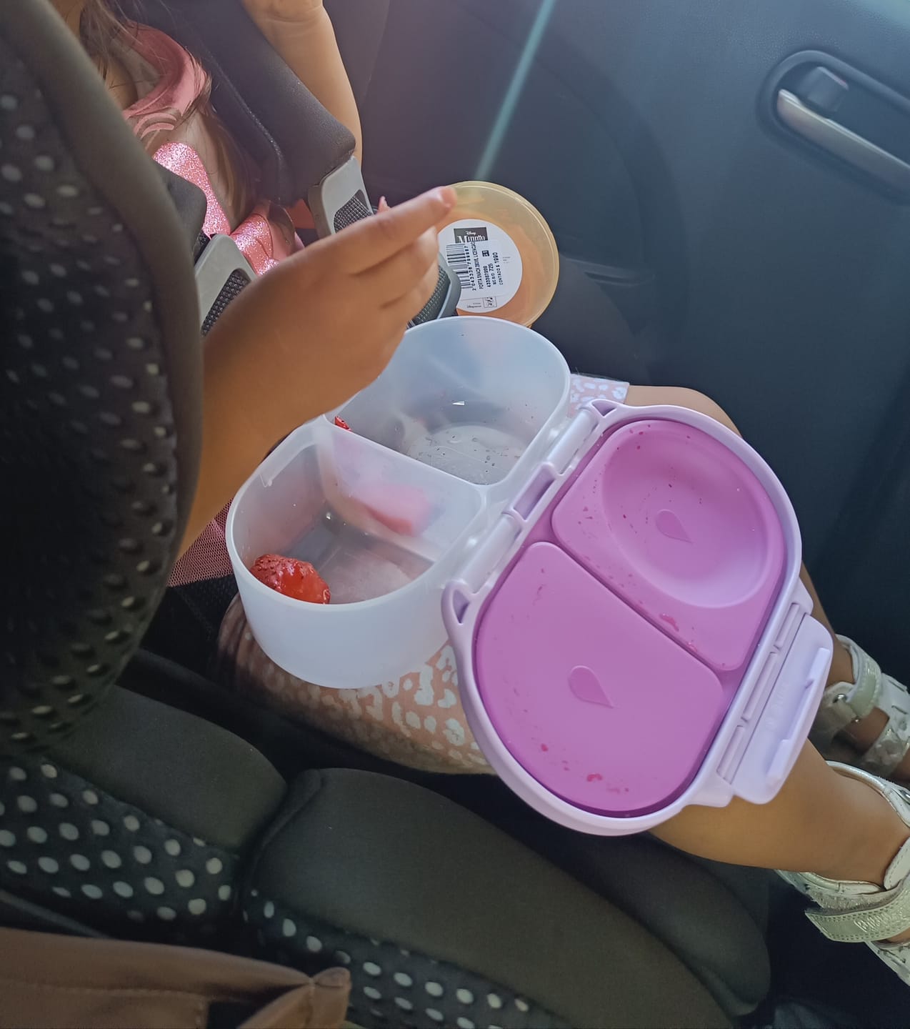Customer photo review of Mini Lonchera b.box