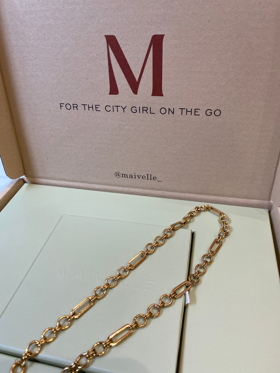 Customer photo review of Monroe - Gold