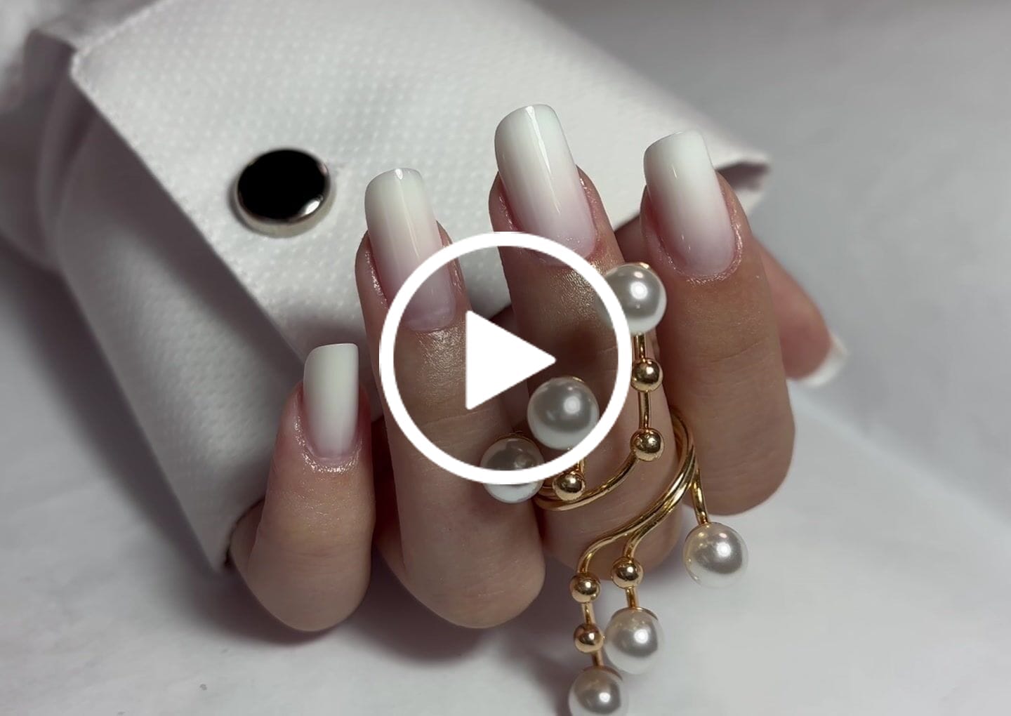 Customer video review of Supreme White Builder gel