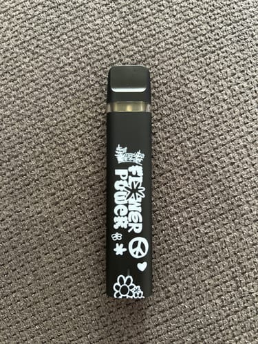 Customer photo review of 🍑Flower Power Vape Peach Superior Blend