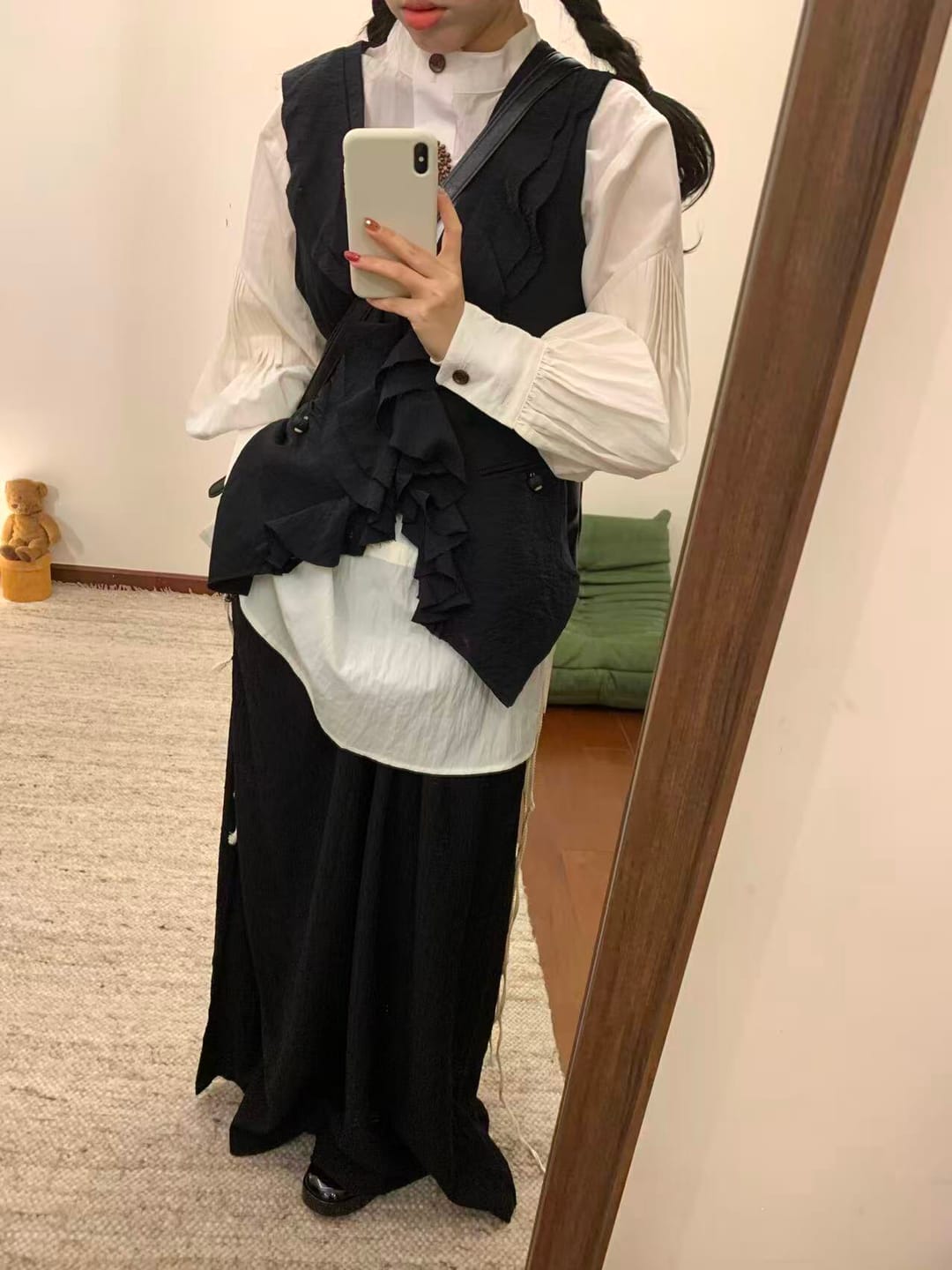 Customer photo review of DOINDULGE Ruffled Tie Deconstructed Vest