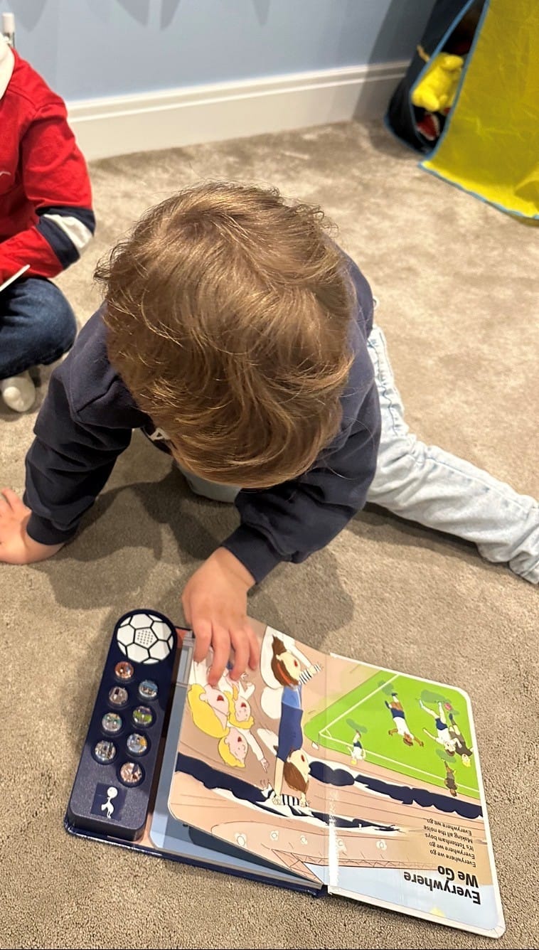 Customer photo review of Tottenham Hotspur Fan Chants Sound Book