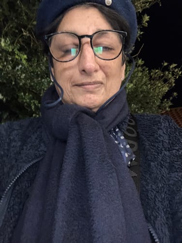 Customer photo review of Deep Navy Blue Cashmere Woven Scarf