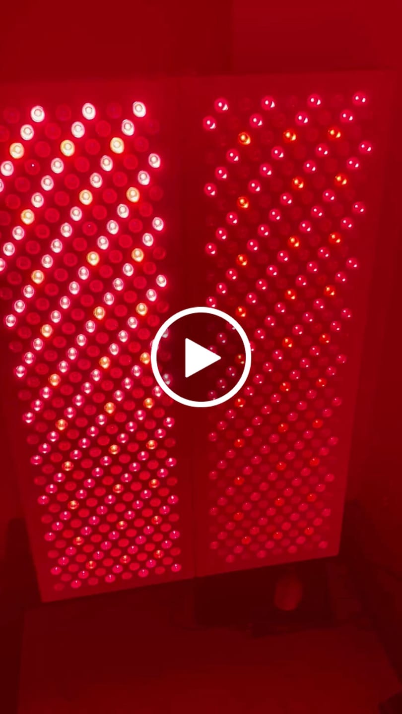 Customer video review of Red Light Therapy Pro Panel - Full Body Rejuvenation
