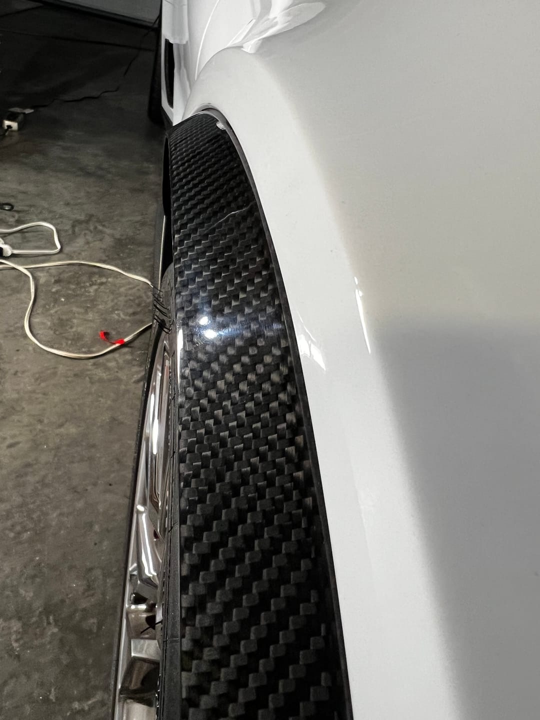 Customer photo review of Chevrolet Corvette C7 DRY CARBON FIBER Front Fender Flares Wheel Trim