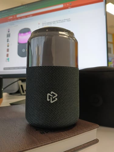 Customer photo review of Bocina Portatil Bolt STF 5W 10hrs Uso Funcion Tws Proteccion IPX3 Negro