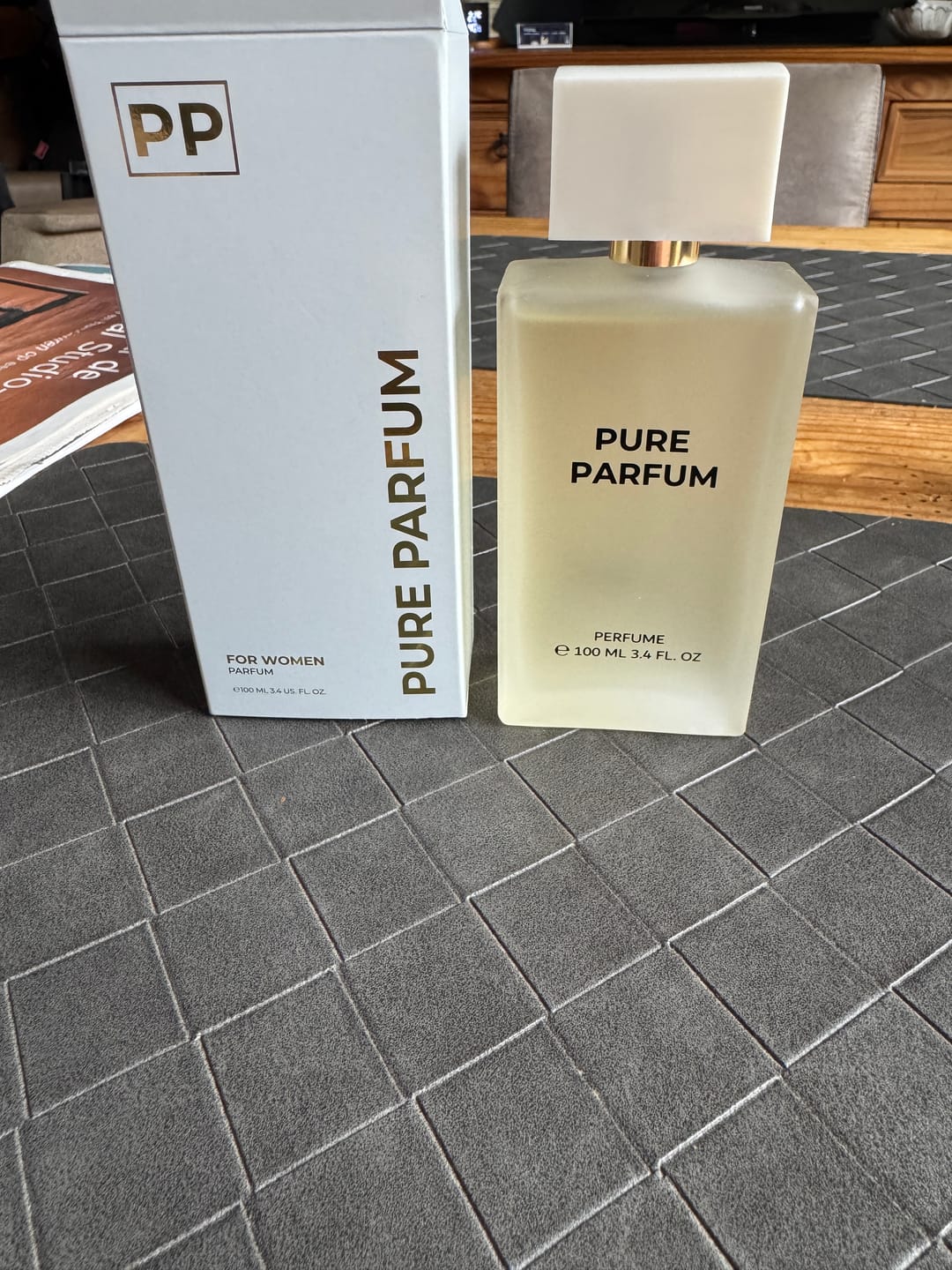 Customer photo review of Geïnspireerd door La Vie est Belle  - 572