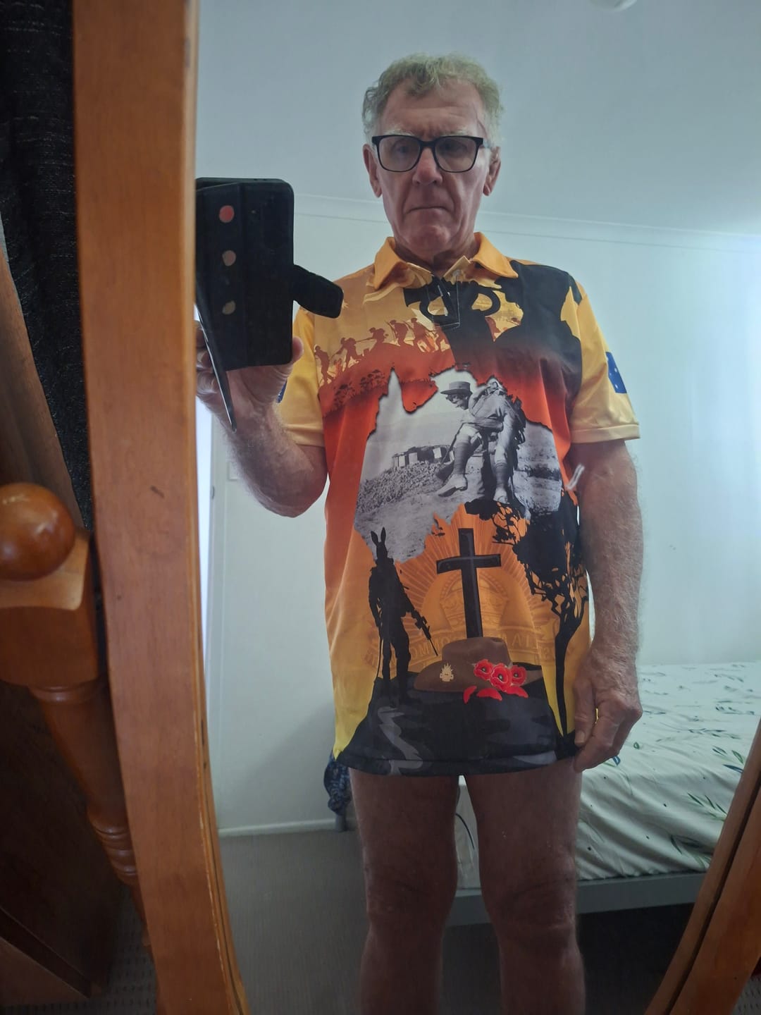 Customer photo review of Australia ANZAC Day Polo Shirt Gallipoli Lest We Forget LT03