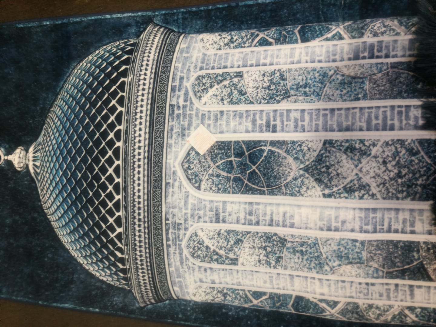 Customer photo review of Crystal Dome  Padded Prayer Mat