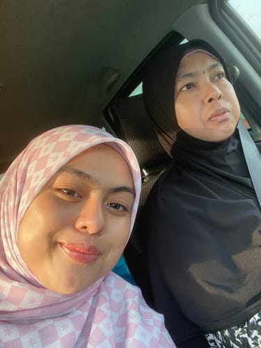 Customer photo review of Damai Square (Blush)