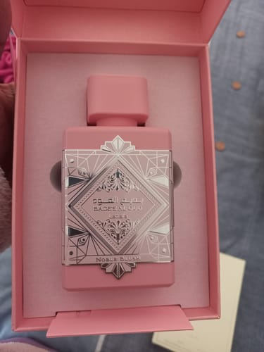 Customer photo review of Bade'e al oud Noble Blush Lattafa 100ml