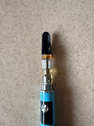 Customer photo review of 1 Gram HHC Vape Cartridge | Watermelon Zkittles - Indica