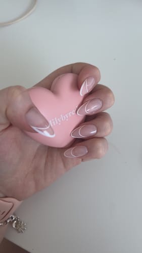 Customer photo review of Chic Curve | Salon Quality Press-on Nails Kit - Medium Almond Pink French Tip Press-on Nails Kit